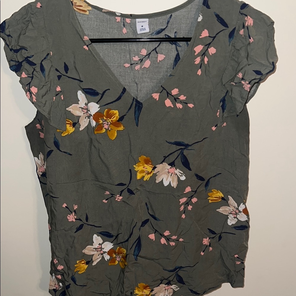 Old Navy Green Ruffled Cap Sleeve Blouse